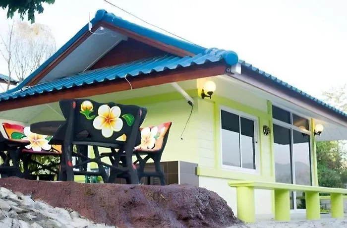 Baan Rabeang Mok รีสอร์ท 4*