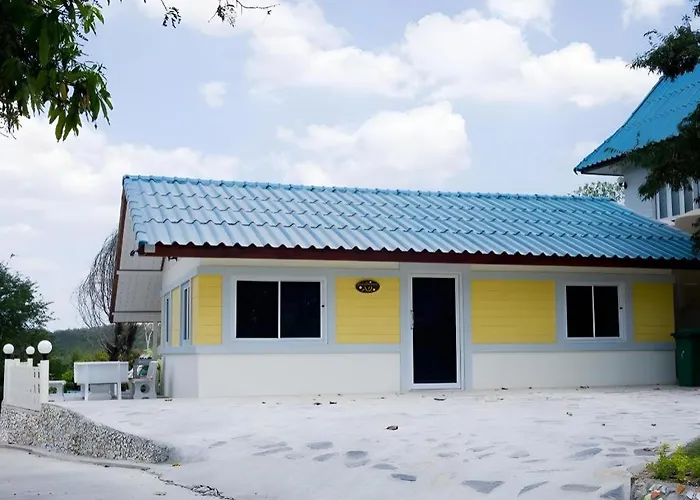 รีสอร์ท Baan Rabeang Mok 4*